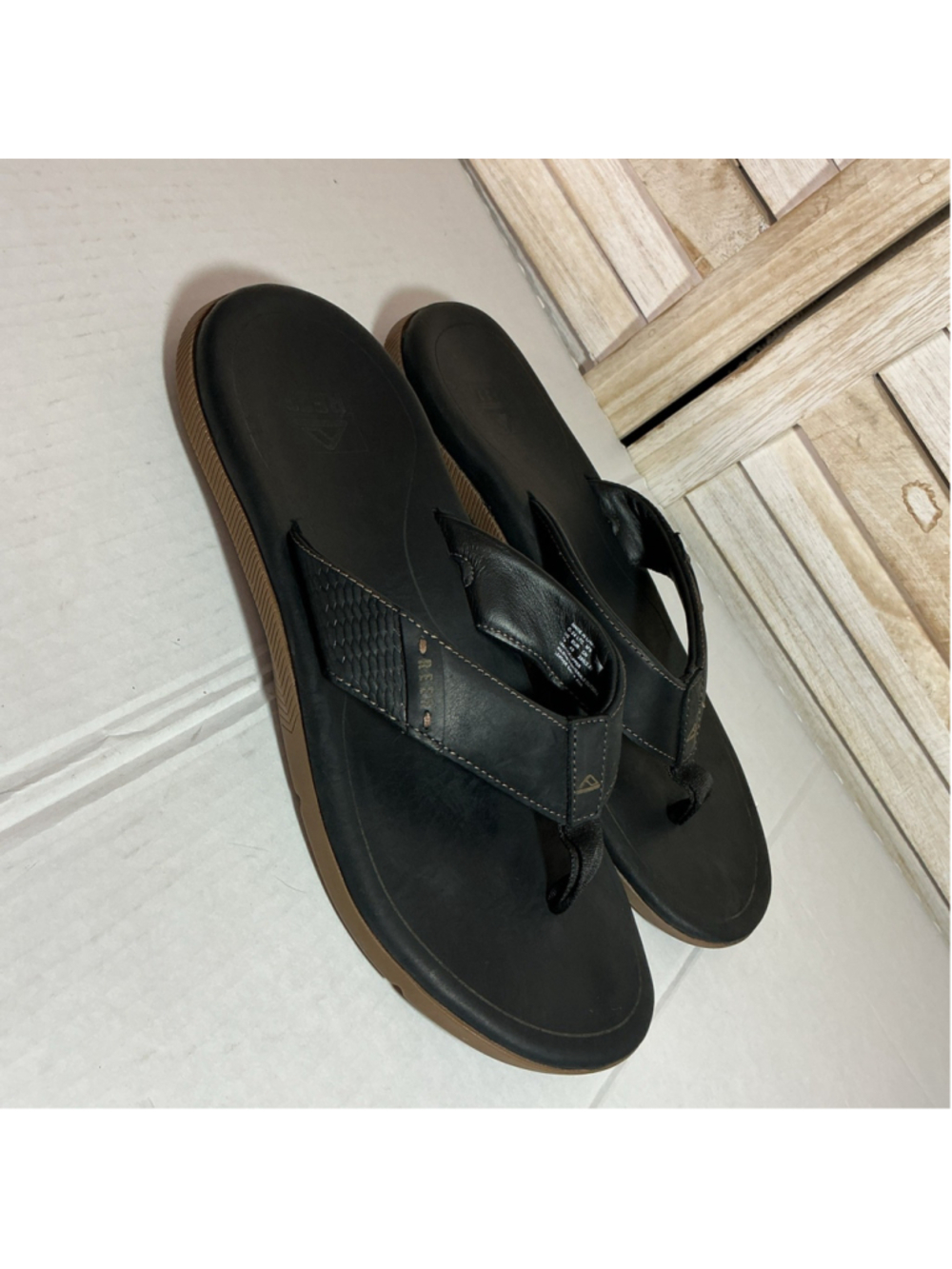 Reef Leather Men's Sandals Size 10 Black Color